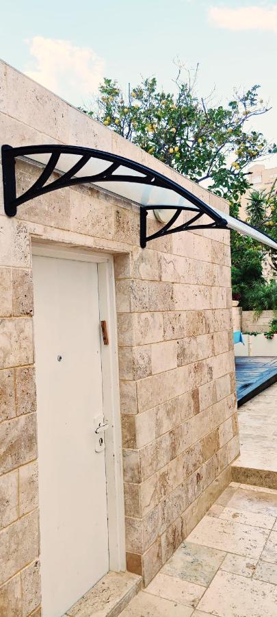 Primrose Boutique Apartment Aschdod Exterior foto